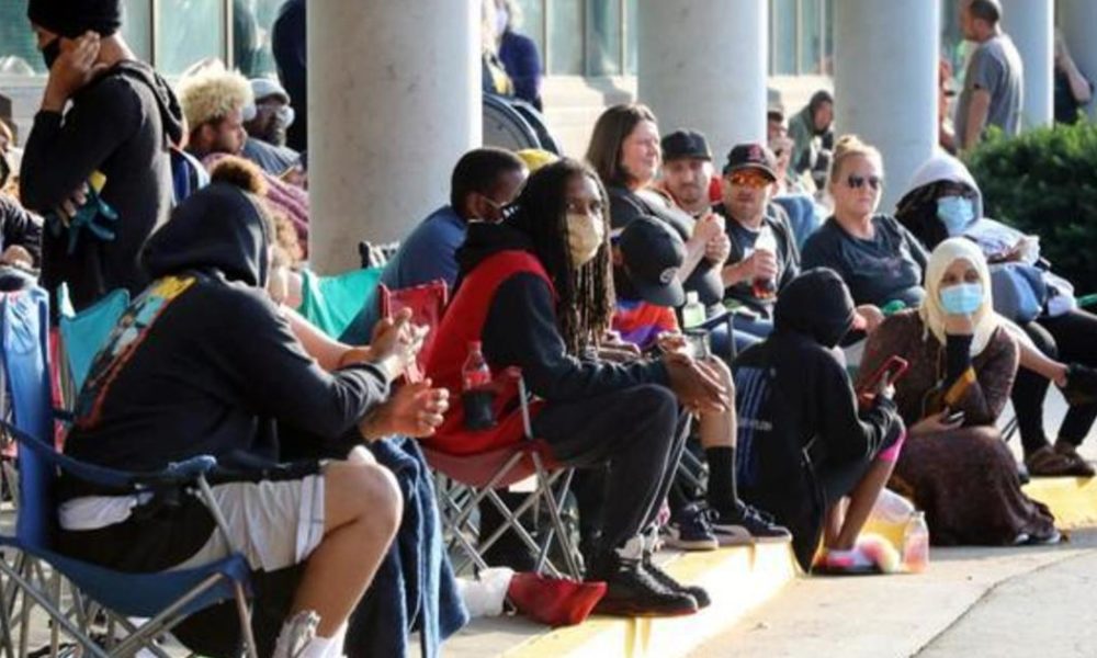 Americans Face Lapse In Jobless Aid Due To Outdated State Systems